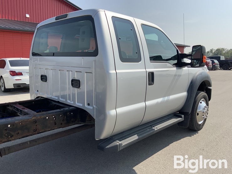 2015-ford-f550-xl-image-15