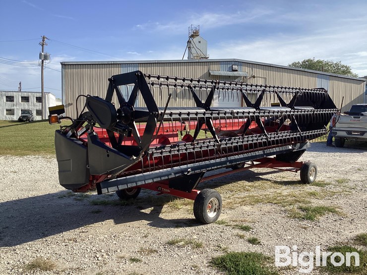 2005-case-ih-1020-image-3