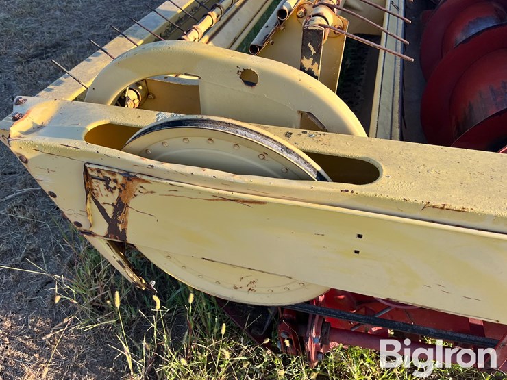 new-holland-114-image-13