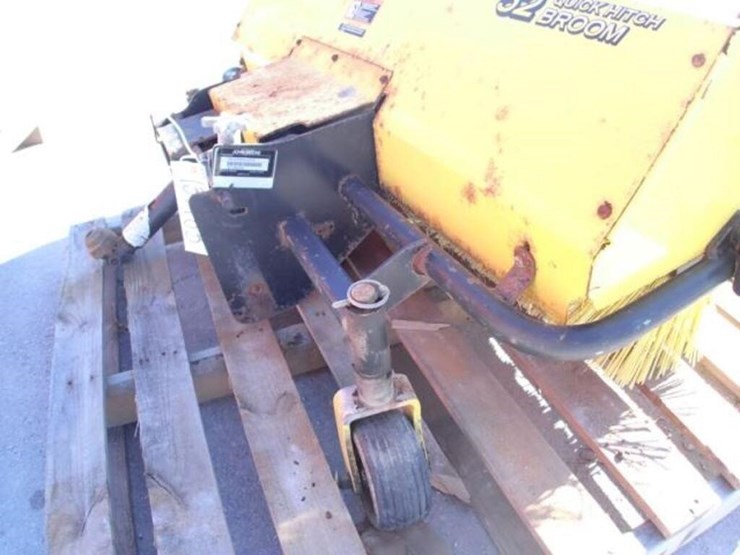 john-deere-52-image-12