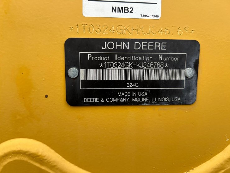 2020-deere-324g-image-25