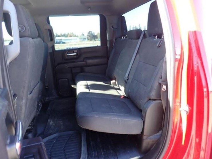 2022-chevrolet-2500-image-51