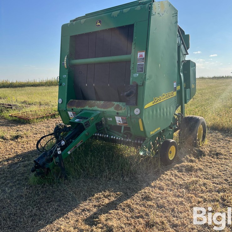 2006 JOHN DEERE 567