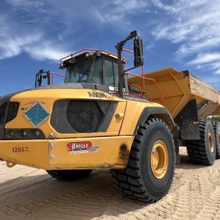 2021 VOLVO A60H