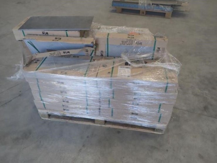 qty-of-(46)-boxes-of-iris-ceramica-24-in.-x-12-in.-image-4