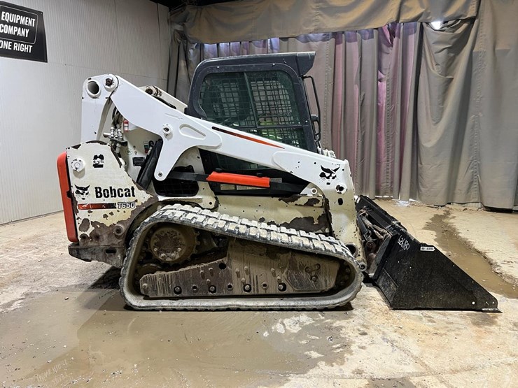 2012-bobcat-t650-image-7