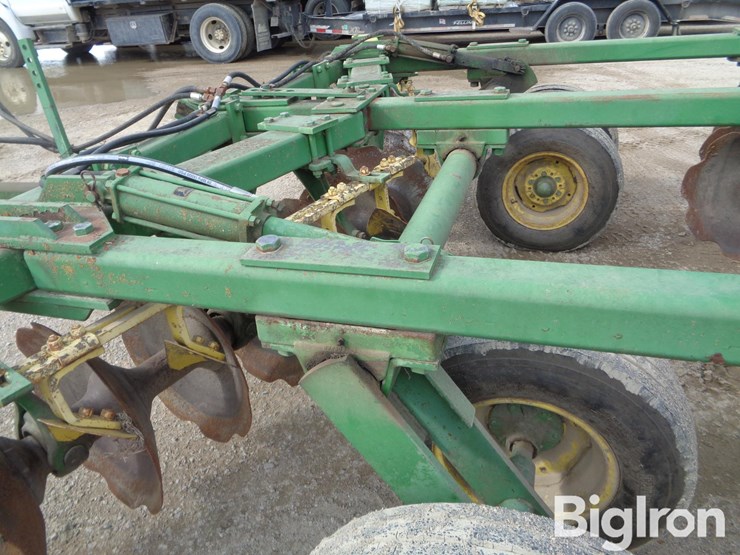 john-deere-1640-image-20