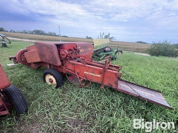 new-holland-270-image-8