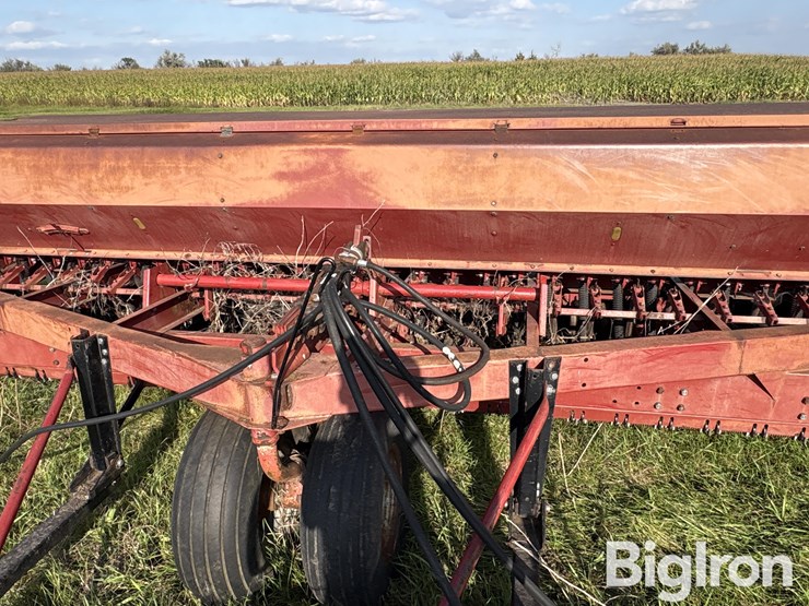case-ih-6200-image-15