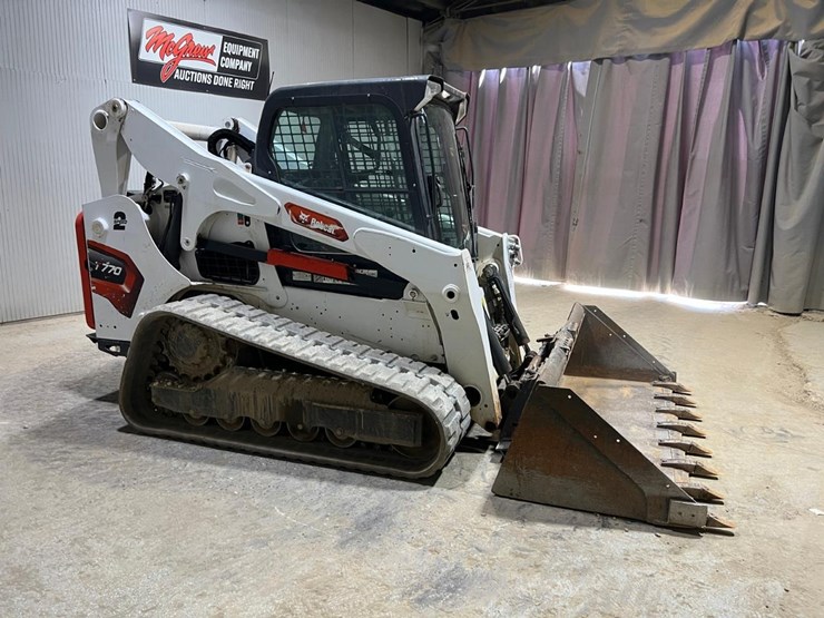 2023-bobcat-t770-image-6