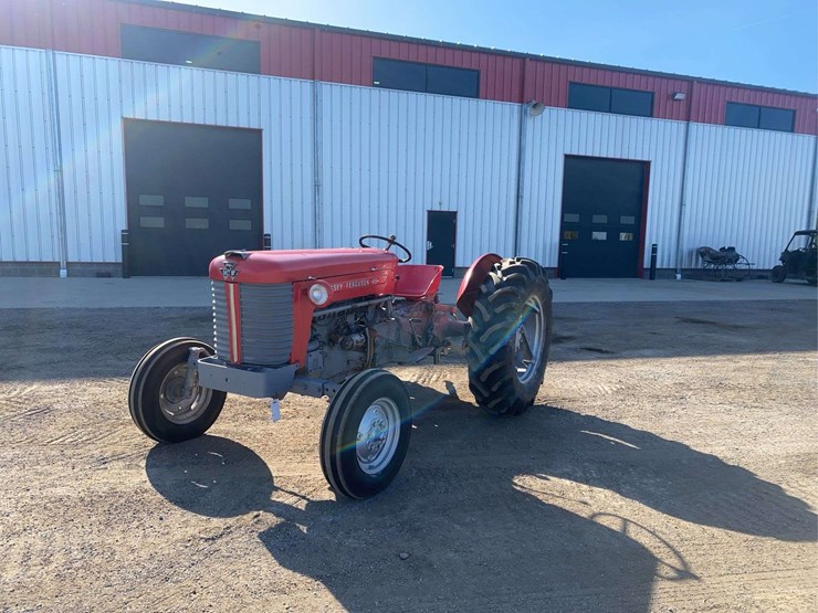 massey-ferguson-65-image-2
