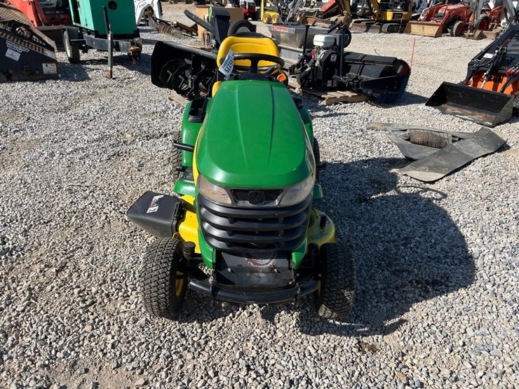 john-deere-x304-image-8