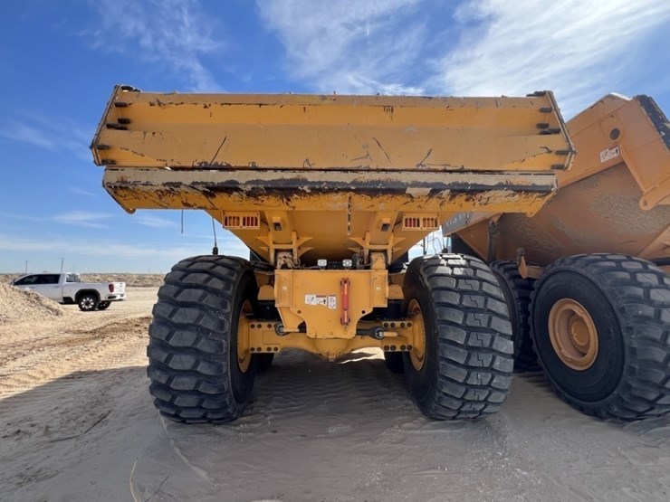 2021-volvo-a60h-image-3