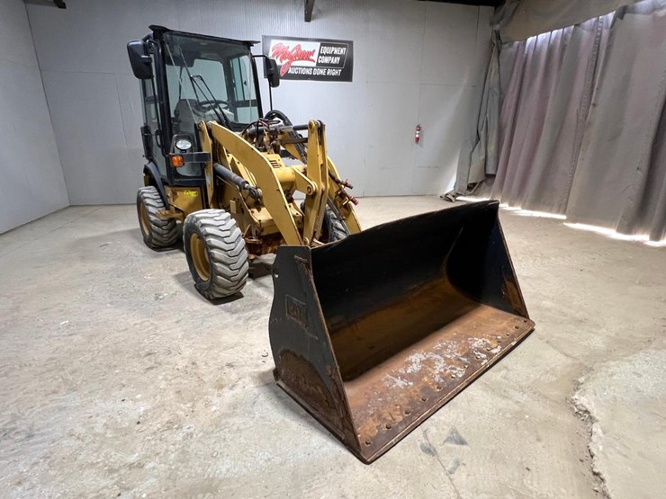 2021-caterpillar-903d-image-7