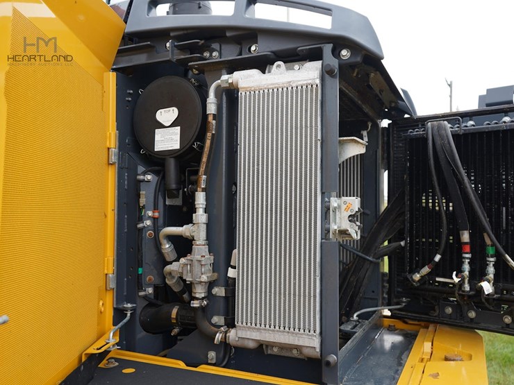 2024-deere-544-image-15