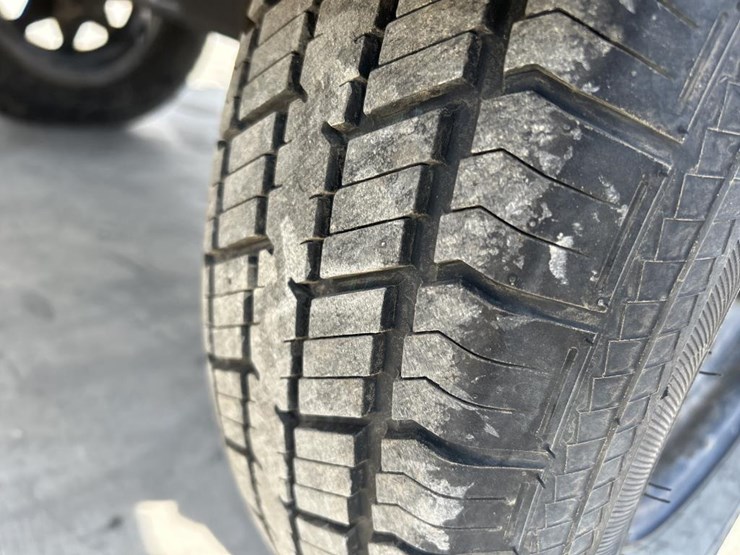 2018-doosan-c185wdz-image-36