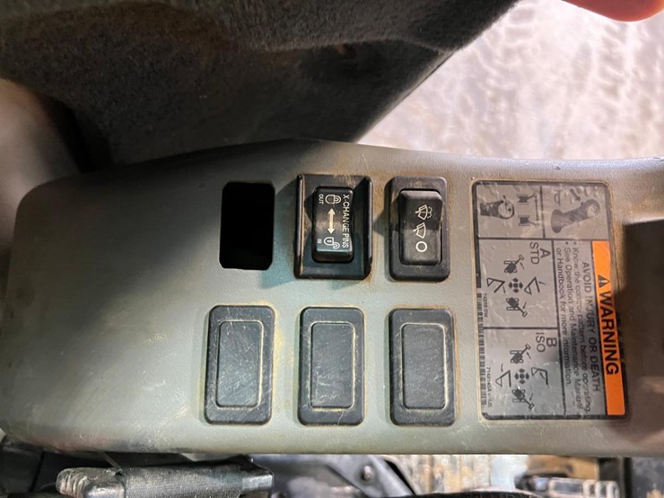 bobcat-e32-image-30
