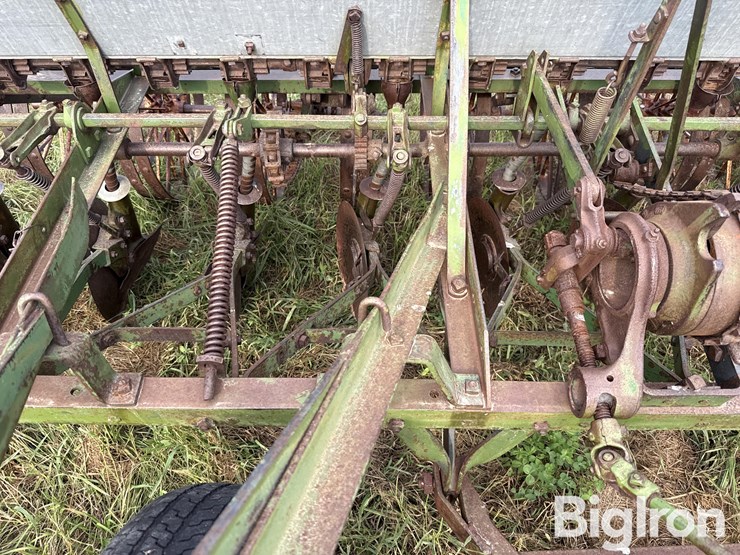 john-deere-14-image-14