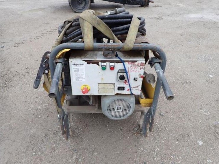 wacker-neuson-hydraulic-driven-generator-image-3