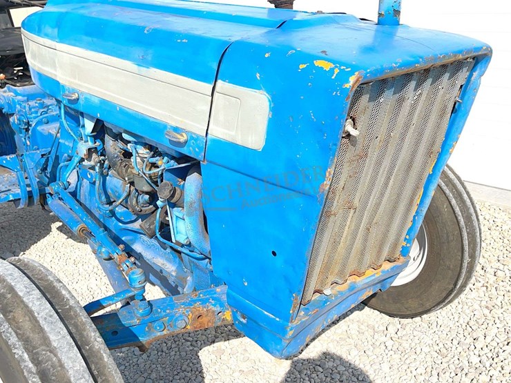ford-3400-image-9