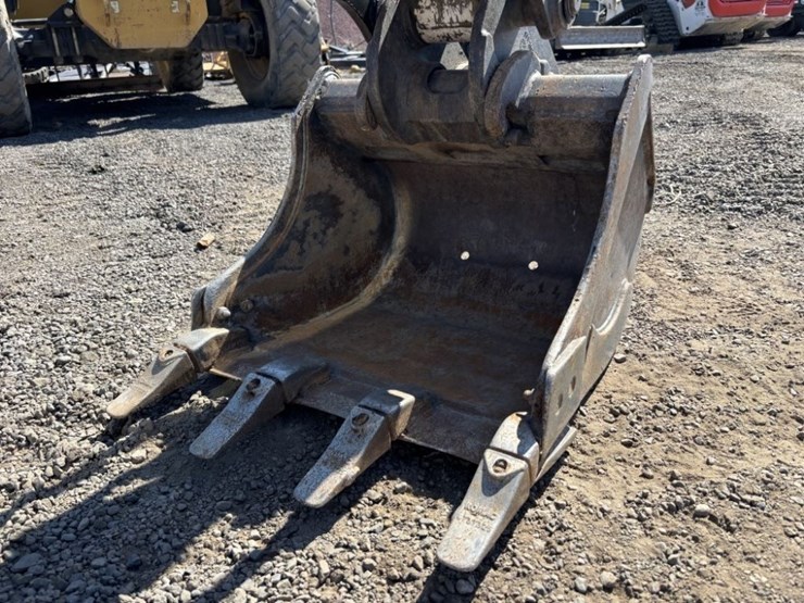 2022-bobcat-e35i-image-17