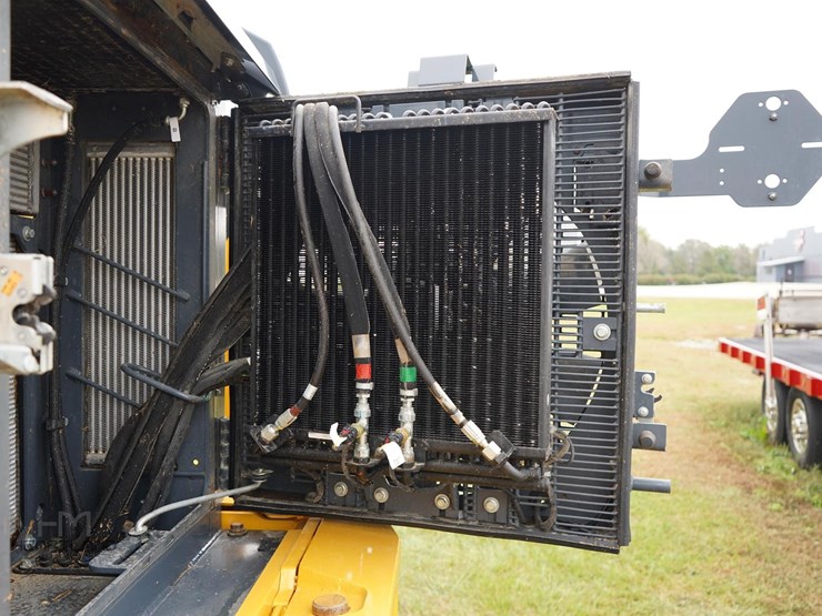 2024-deere-544-image-16