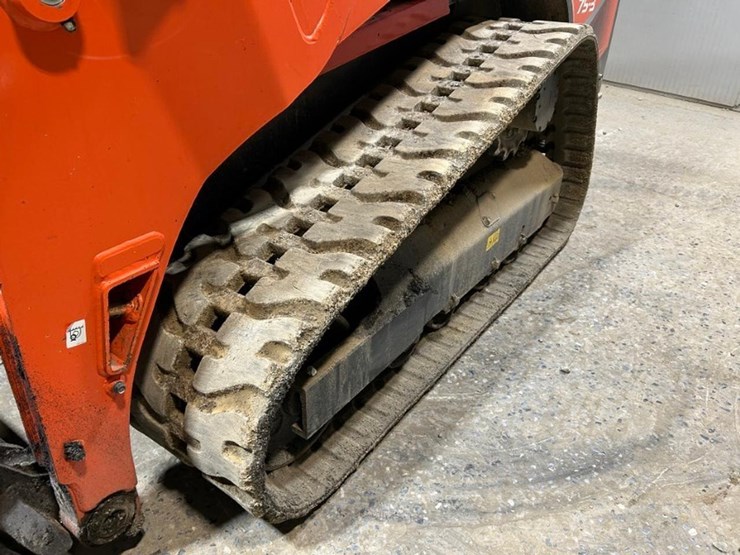 2023-kubota-svl75-3-image-13