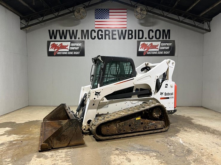 2016-bobcat-t870-image-1