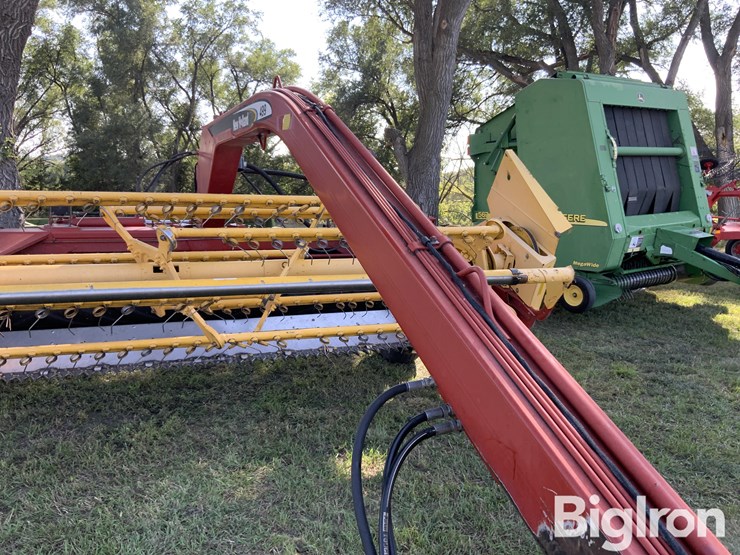 2006-new-holland-499-image-12