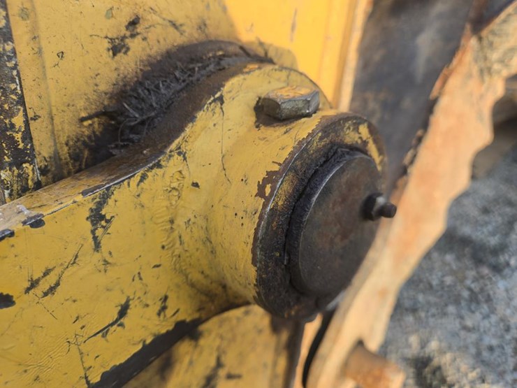 caterpillar-312-image-14