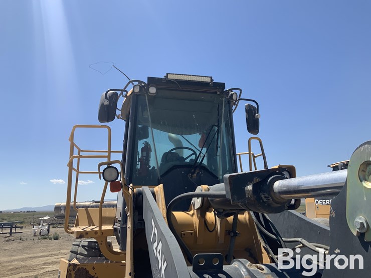 2012-deere-724k-image-20
