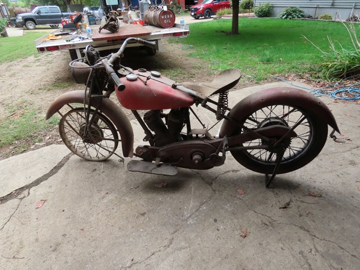 1941-indian-scout-motorcycle-image-12