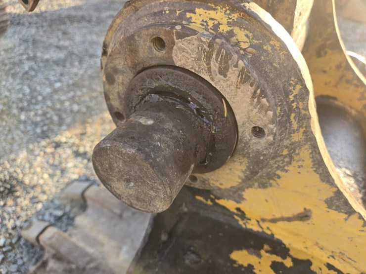 caterpillar-312-image-19