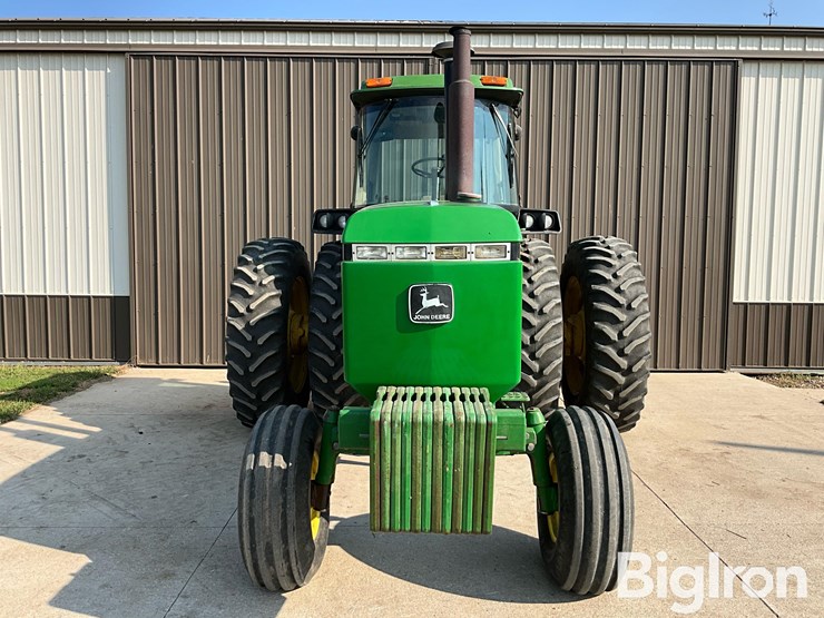 1989-john-deere-4555-image-2