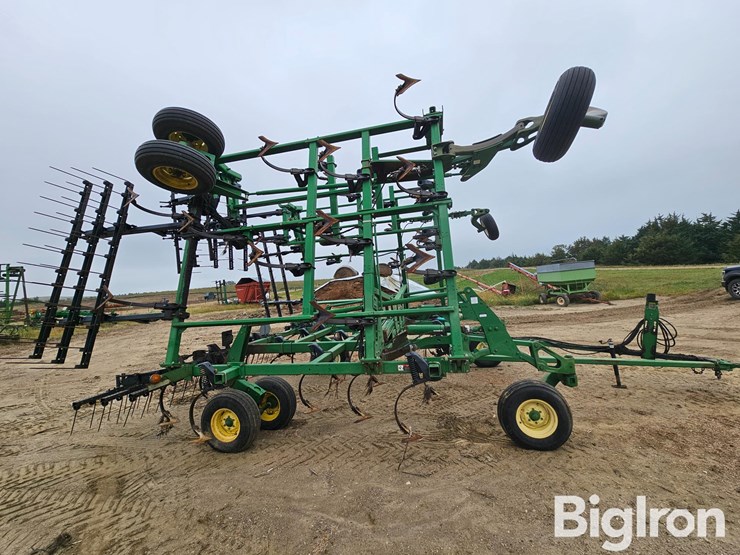 john-deere-2200-image-4