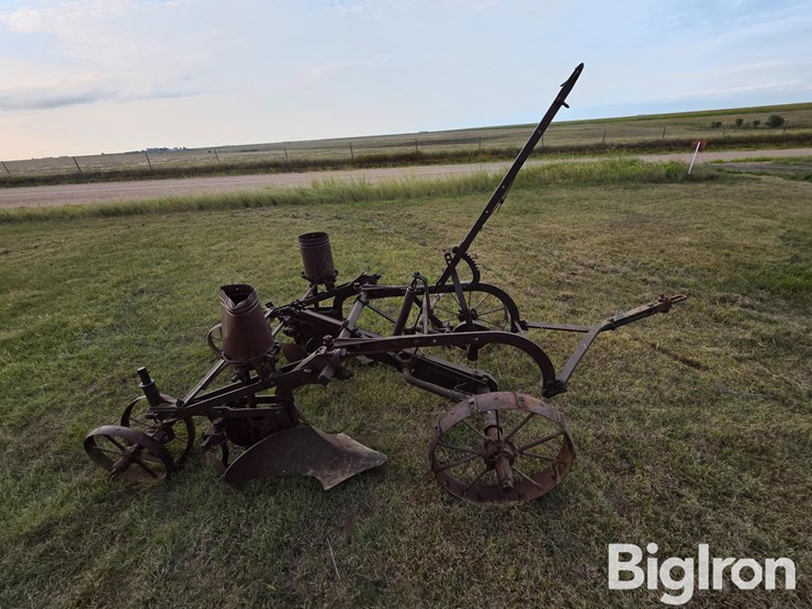 john-deere-2-image-4