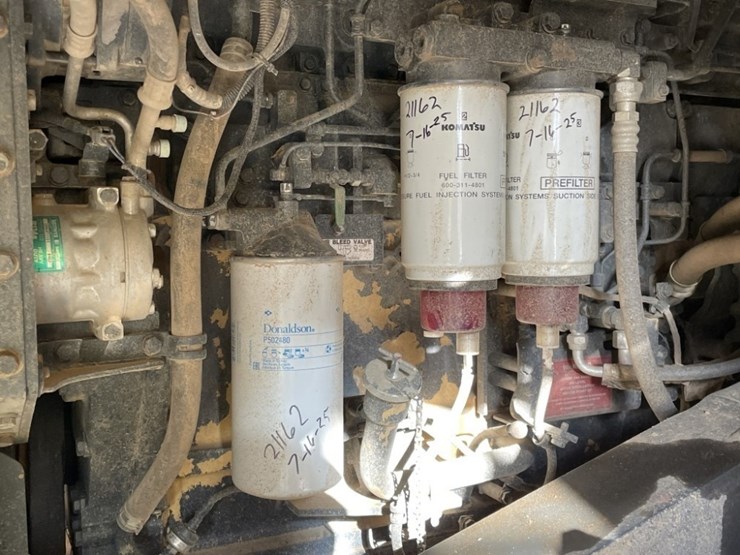 2012-komatsu-hd605-7-image-38