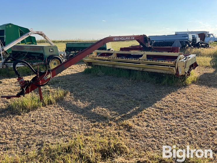 new-holland-114-image-1
