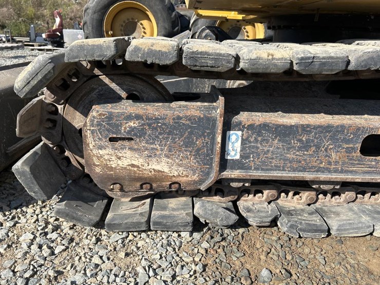 deere-75g-image-70