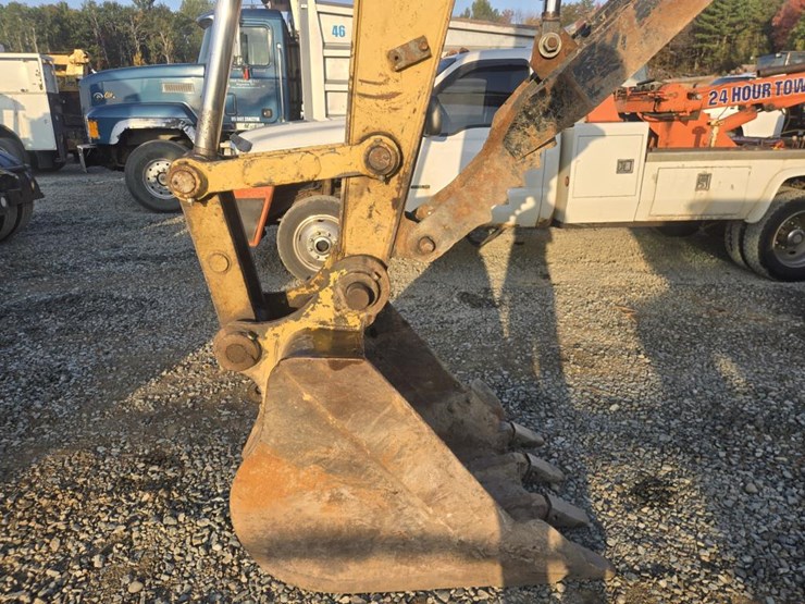 caterpillar-312-image-10