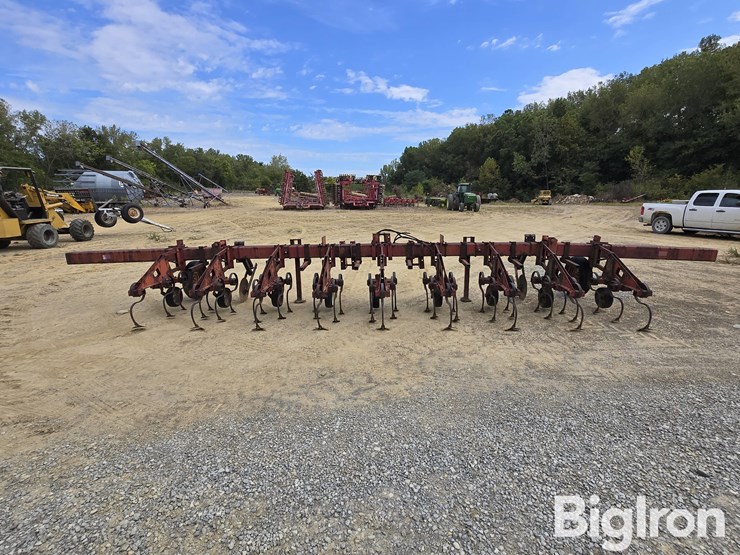 case-ih-183-image-6