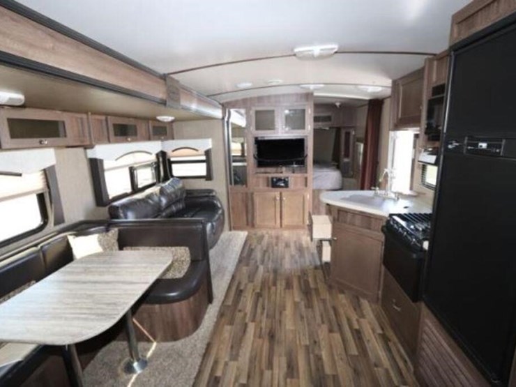 2015-dutchmen-aerolite-282dbhs-ae2-travel-trailer-image-30