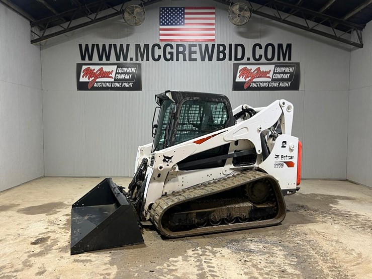 2020-bobcat-t770-image-1