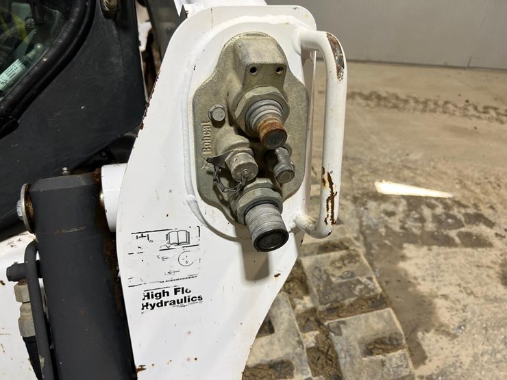 bobcat-t770-image-11