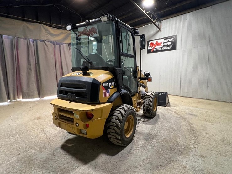 2017-caterpillar-903c2-image-5