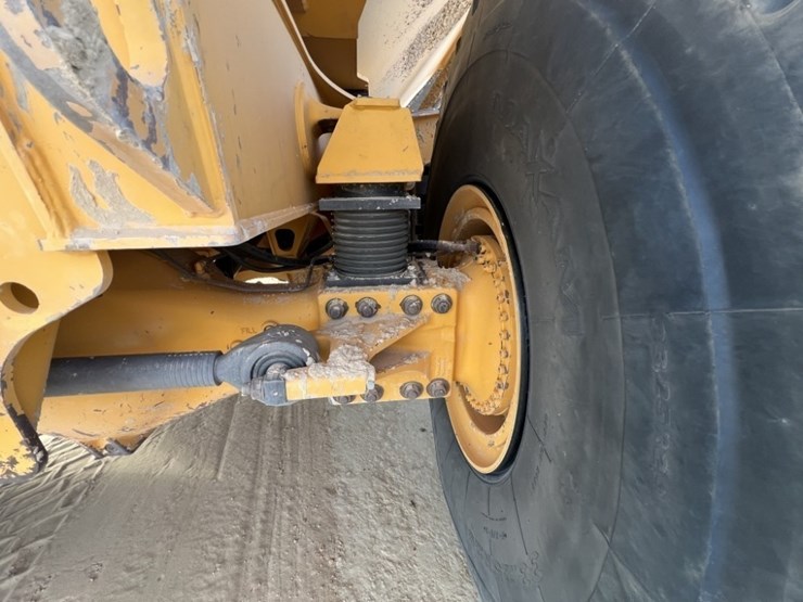 2020-volvo-a60h-image-22