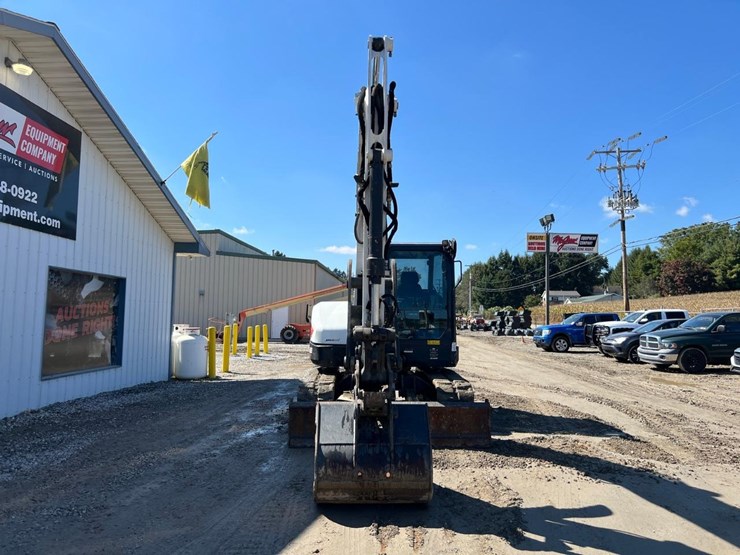 2022-bobcat-e88-image-8