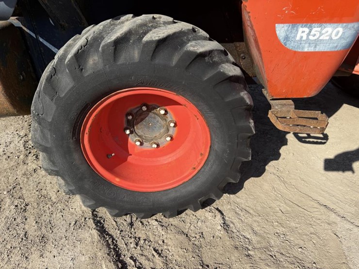 kubota-r520-image-46