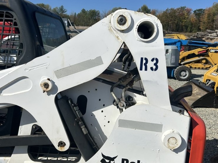 2019-bobcat-t650-image-21