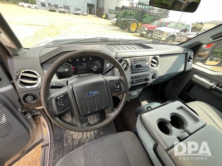 2013-ford-f250-xlt-image-46